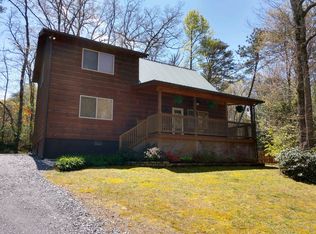 111 Underburg Ln, Franklin, NC 28734