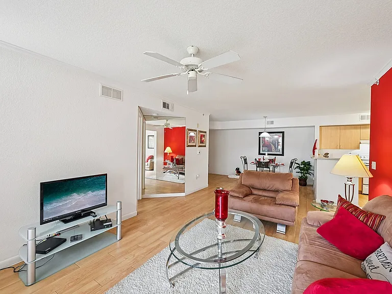 Treasure Cay Apartments — Photo 6