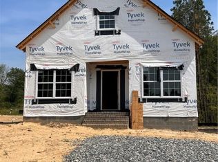 4948 Bailey Woods Ln, Midlothian, VA 23112