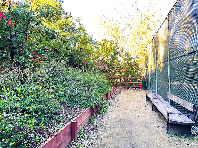 1611 Hotel Cir S — Photo 44