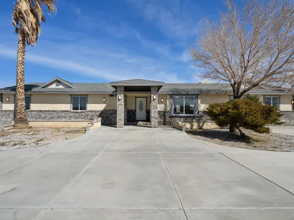 5953 Willow Ave, Rosamond, CA 93560