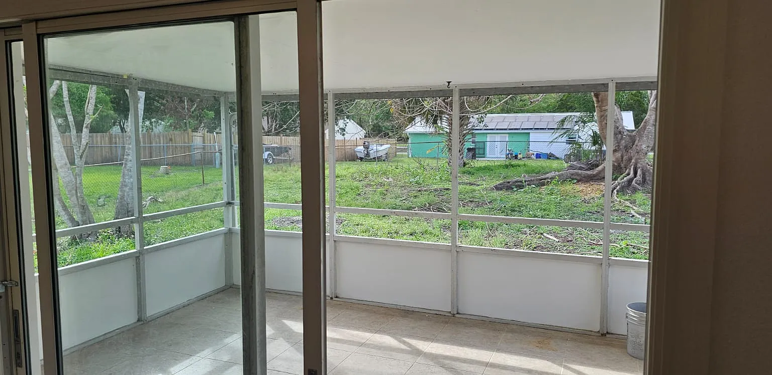 SE Hideaway Cir, Port Saint Lucie — Photo 3