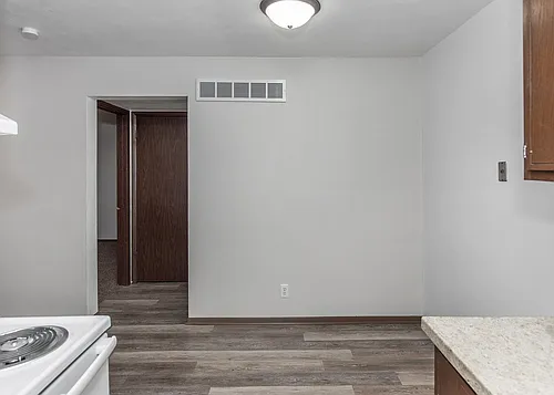 2415 Jebens Ave Photo 1