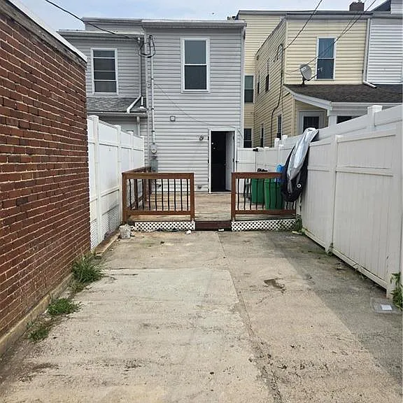 856 N 8th St — Photo 13
