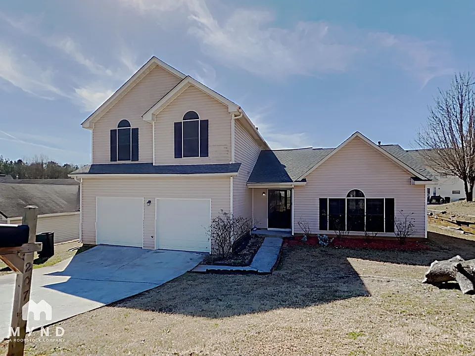 2079 Sugar Creek Falls Ct SE