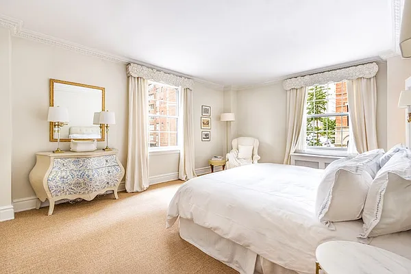 Sold by Brown Harris Stevens | media 22