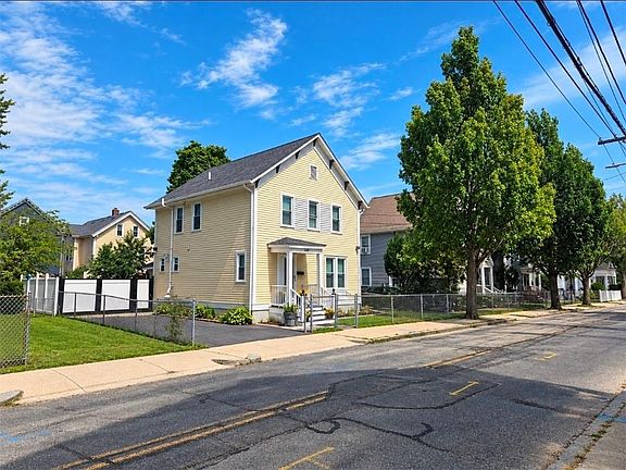 3rd image of 349 Blackstone St