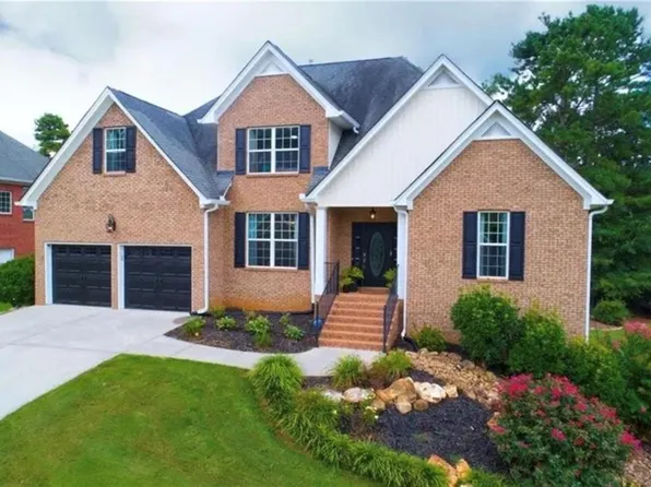 121 Meadow Creek Cir, Bremen, GA 30110