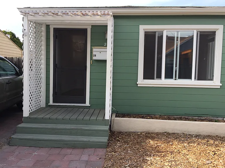 2 Clinton Ct — Photo 8