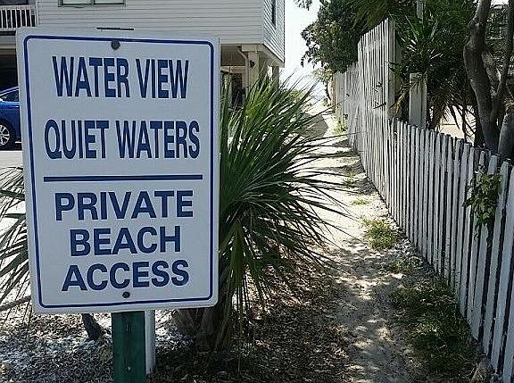 4th image of 19925 Gulf Blvd APT 103