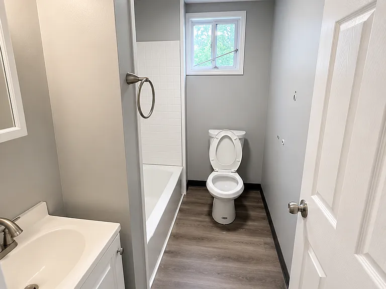 35 N Main St #1 — Photo 10