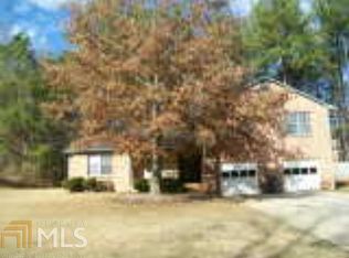 5906 Summerglen Ln, Atlanta, GA 30349