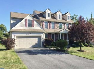 118 Minikahda Cir, Avondale, PA 19311