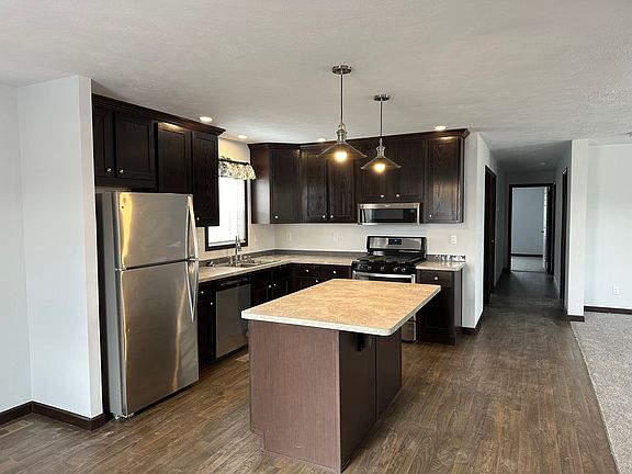 4th image of 73 Sheba Ct #73