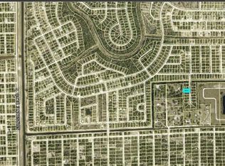 1843 Mobile Ct #20, Lehigh Acres, FL 33972