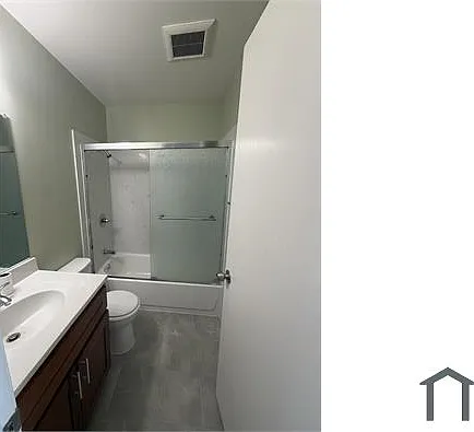 1590 162nd Ave #10 — Photo 6