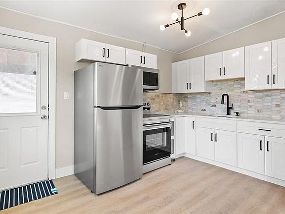 4th image of 1541 W LA SALLE STREET