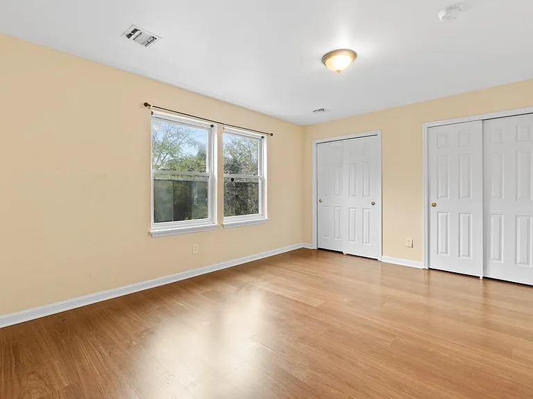 73 Woodlawn Ave #2 — Photo 7