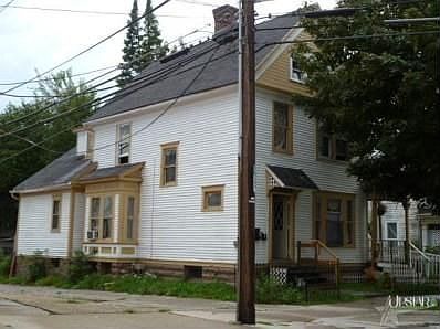 2nd image of 603 W Dewald St