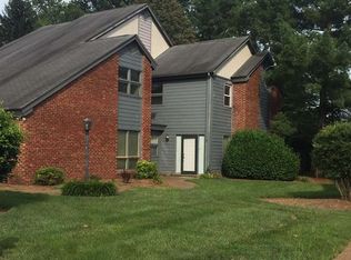 731 Steeplechase Way, Bowling Green, KY 42103