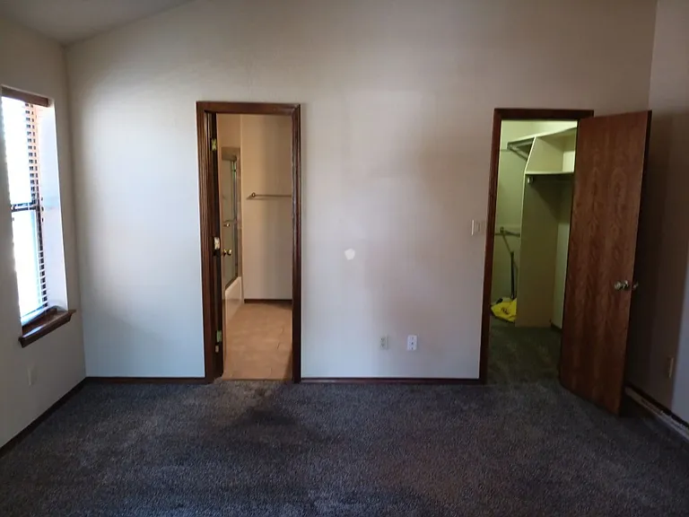 9612 Peralta Rd NE — Photo 13