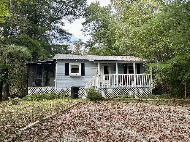 1st image of 83 Aliff St