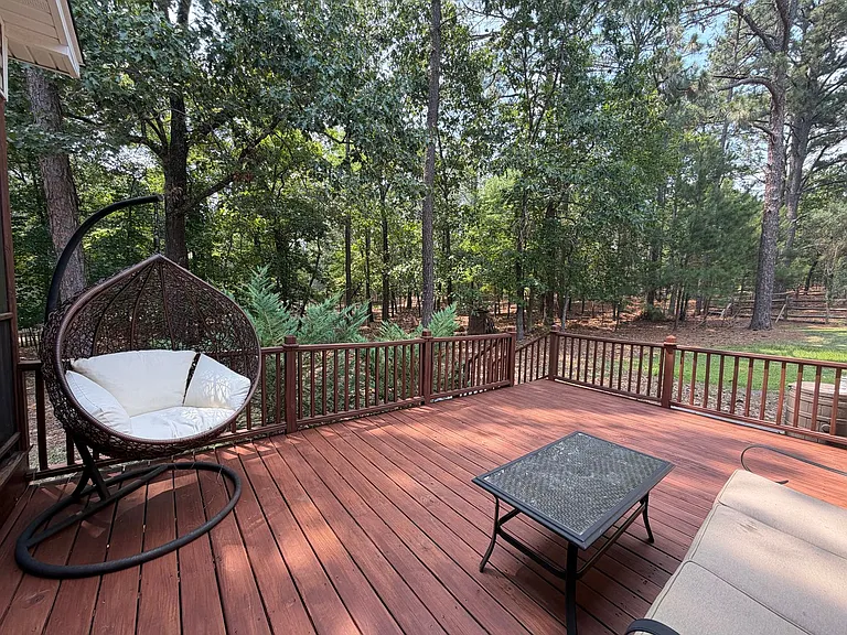 35 Woodbury Ln — Photo 33