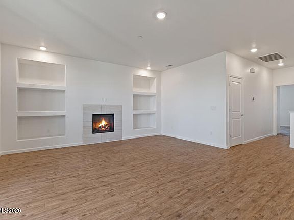 5th image of 588 Costa Azul Dr