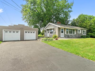 8329 West Donges Bay ROAD, Mequon, WI, 53097