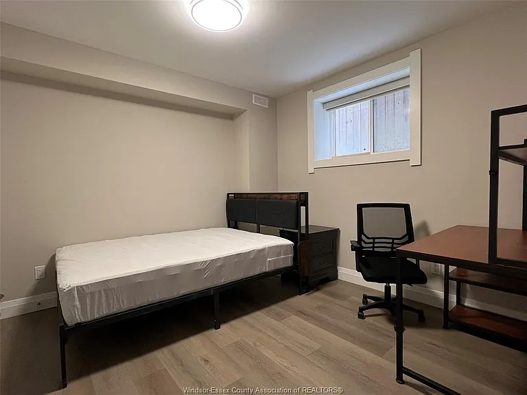 917 McKay Ave #1 — Photo 11