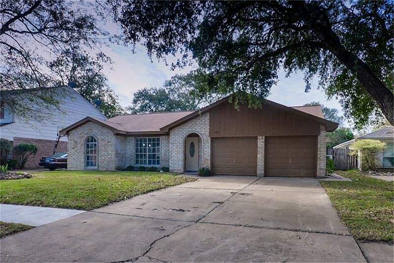 1st image of 3814 Glen Cove Cir