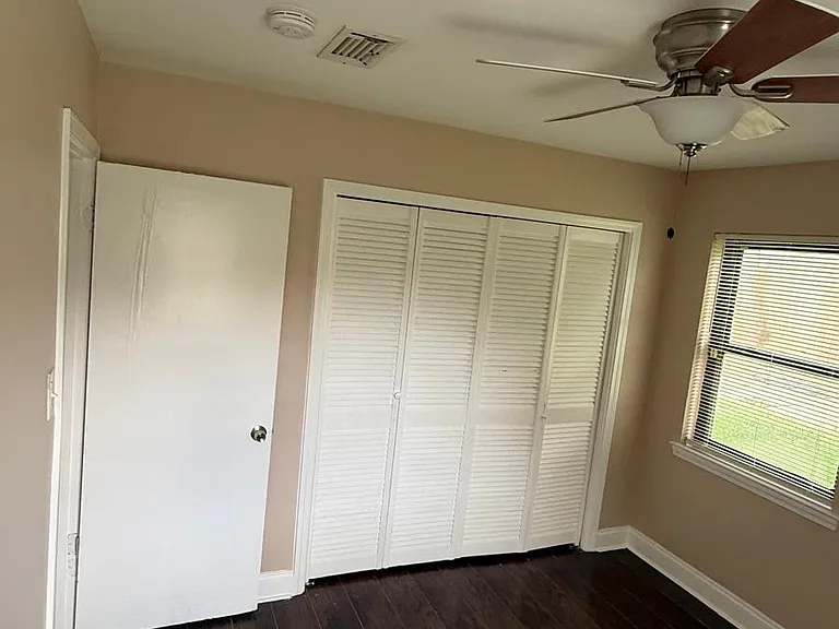 1853 Harvard Ave — Photo 10