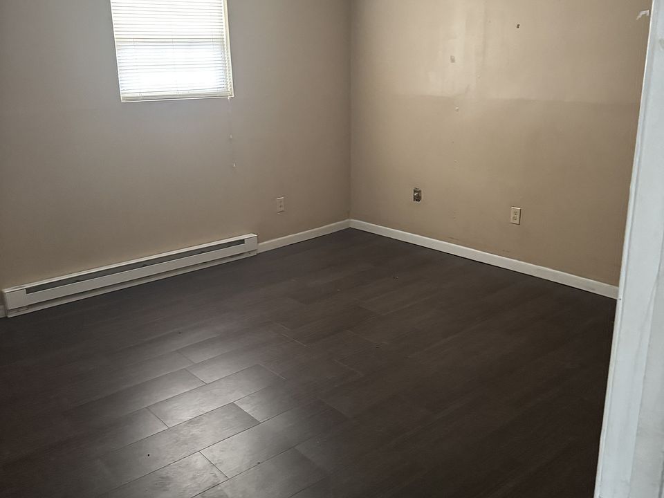 1st image of 1155 Kentucky Ave #17616126