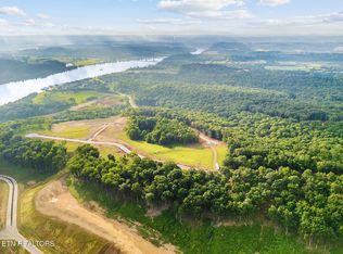 3745 Old Dogwood Trl, Loudon, TN 37774