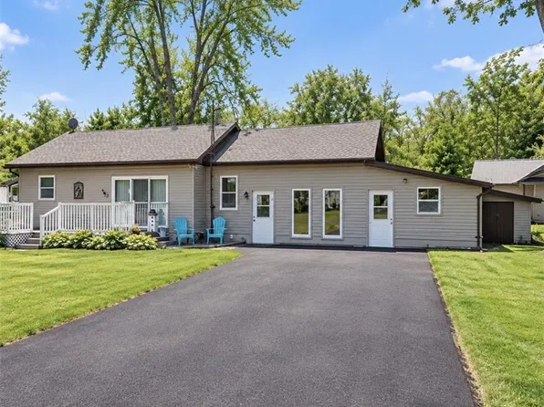 303 Cedar Dr, Norfolk County, ON N0E 1T0