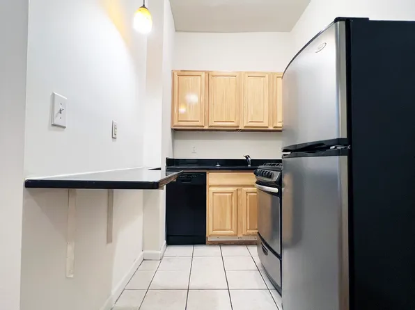 408 West 130th Street image 3 of 5