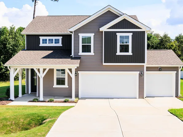 63 Lynn Crest Way, Four Oaks, NC 27524