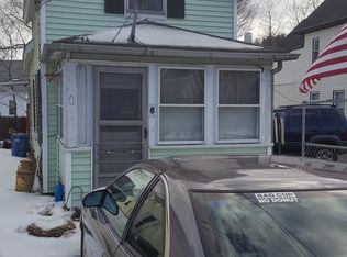 6 Wight St, Raymond, NH 03077