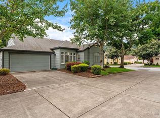 6600 Pine Valley Dr, Santa Rosa, CA 95409