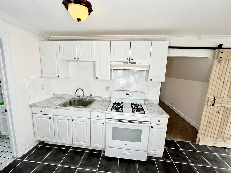 201 Overpeck Ave #2 — Photo 12