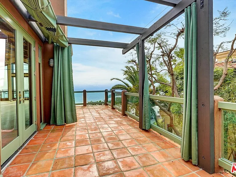 3916 Rambla Orienta — Photo 49