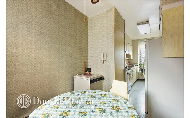 Sold by Douglas Elliman | media 12