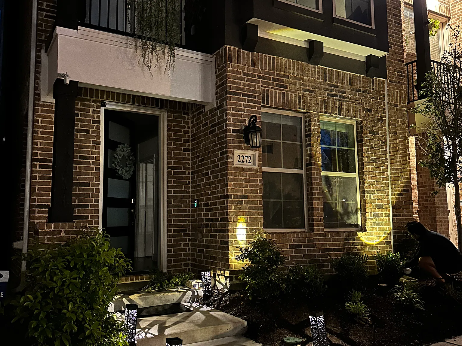 3 bed, 3.5 bath, 2181 sqft, $2,800 — Photo 2