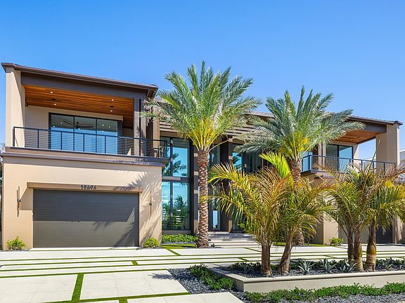 3rd image of 19696 Harbor Road N