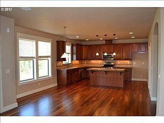 3rd image of 15803 SW Tuscany St