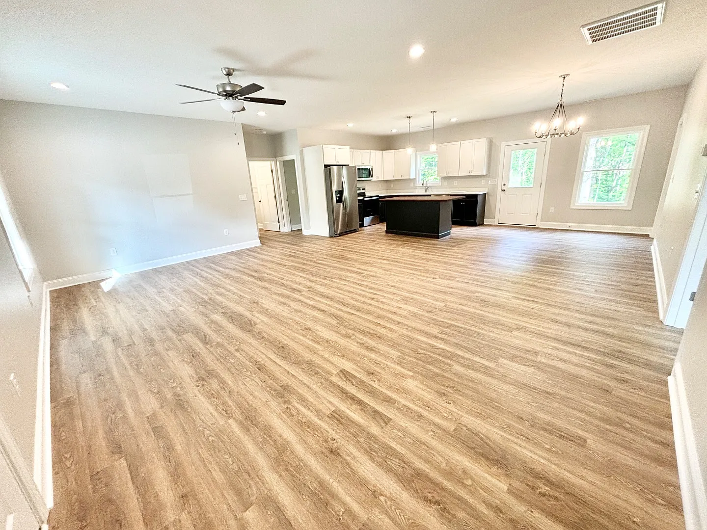 411 Pleasant Hill Rd — Photo 2