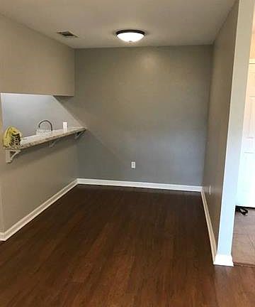 5th image of 1503 Parkview Blvd #1503