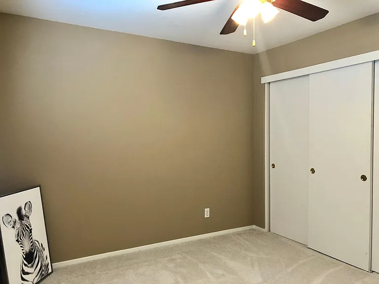 1860 Aurora Ct — Photo 25
