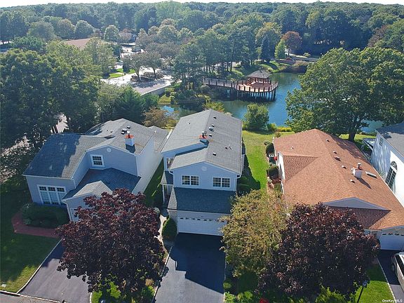 2nd image of 140 Fairfield Dr #140