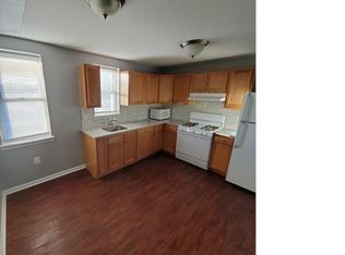 1022 N Carey St #B, Baltimore, MD 21217